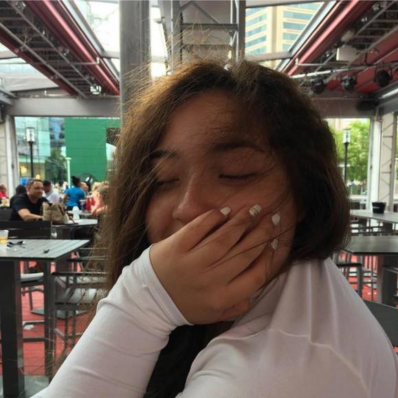 Meet your Posher, Annie - Picture 1 of 1